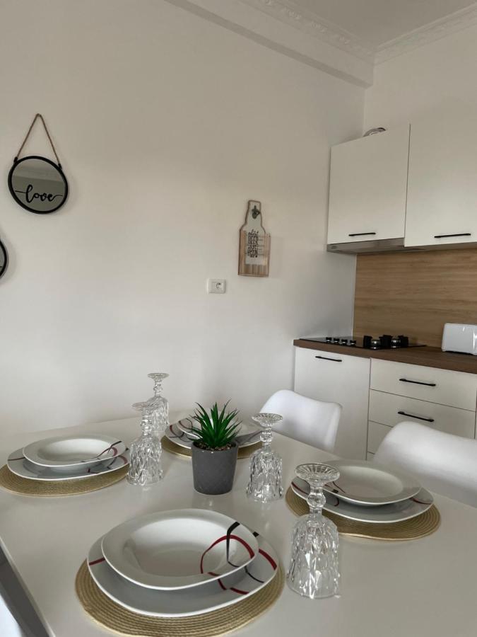 The Sunset Apartment Vlore Luaran gambar